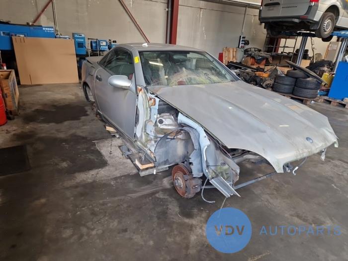 Mercedes SLK 2.0 200 16V Skrotfordon (1996, 744)