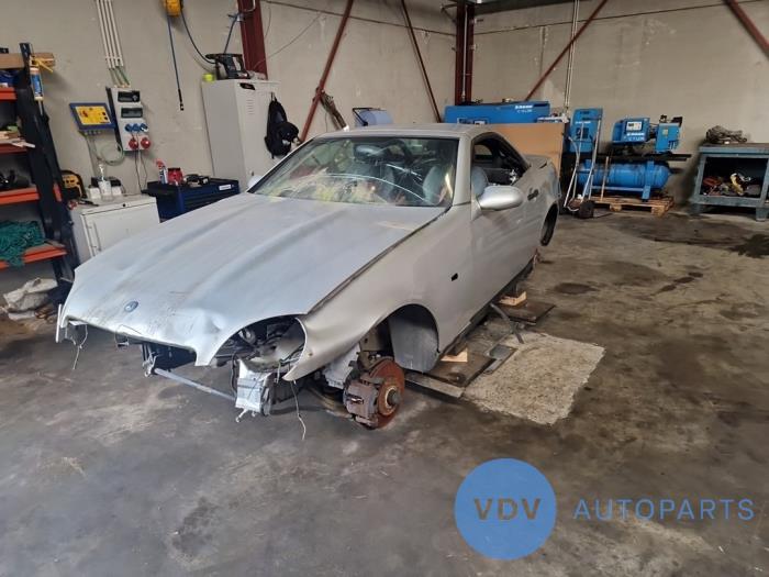 Mercedes SLK 2.0 200 16V Skrotfordon (1996, 744)