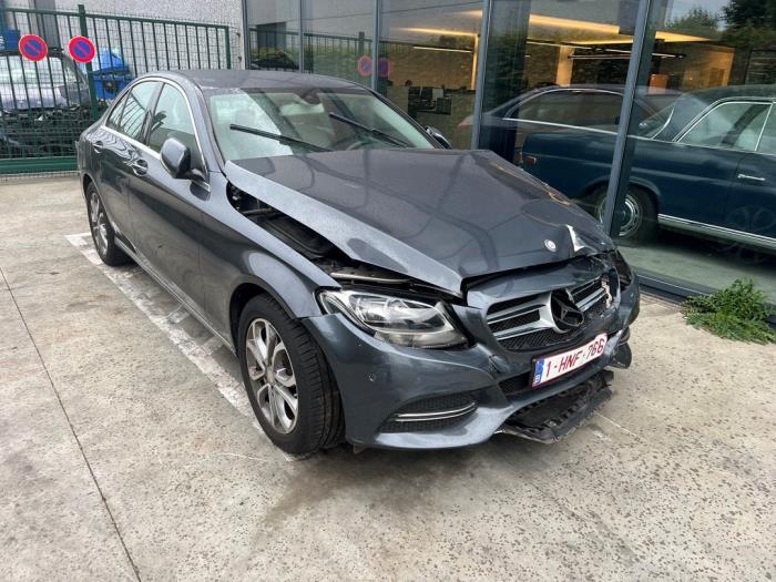 Mercedes C C-200 2.0 CGI 16V Skrotfordon (2014, GRIJS)