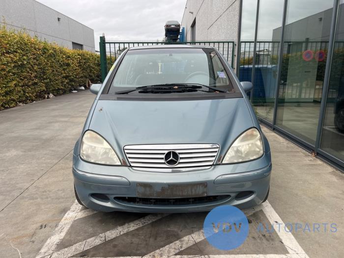 Mercedes A 1.6 A-160 Skrotfordon (2002, BLAUW)