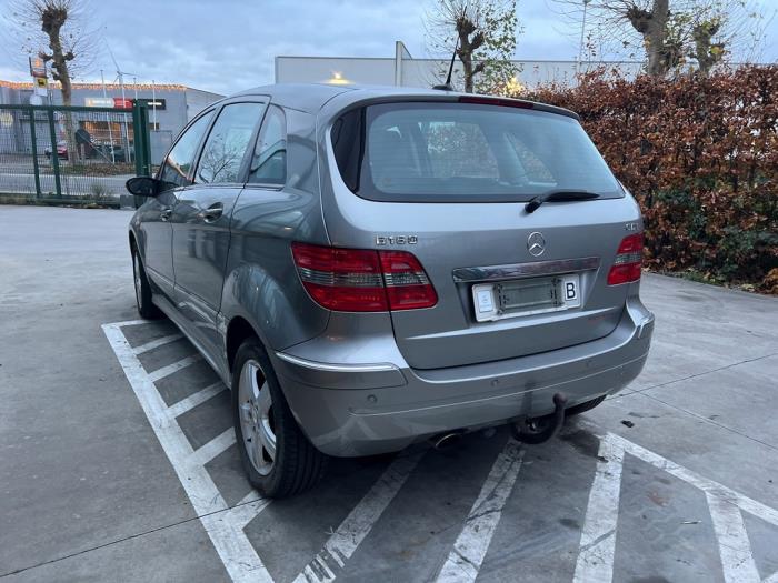 Mercedes B 2.0 B-180 CDI 16V Sloopvoertuig (2006, Grijs)