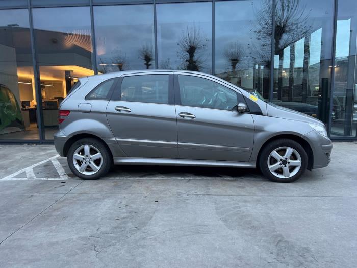Mercedes B 2.0 B-180 CDI 16V Sloopvoertuig (2006, Grijs)