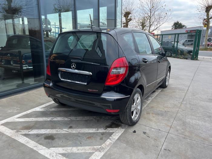 Mercedes A 2.0 A-180 CDI 16V Sloopvoertuig (2010, Zwart)