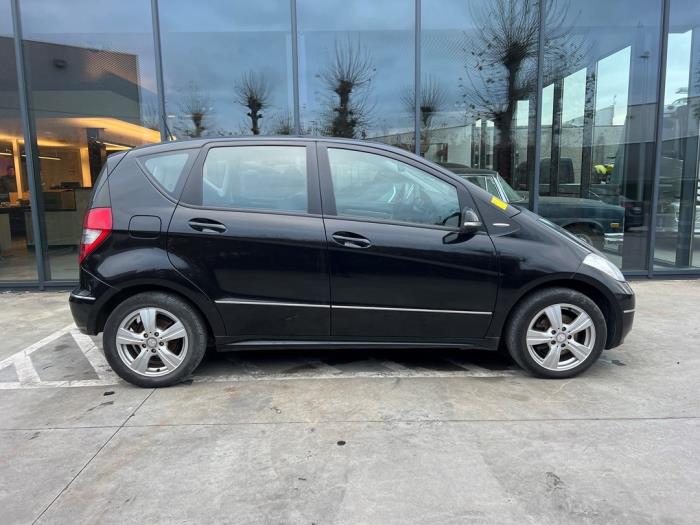 Mercedes A 2.0 A-180 CDI 16V Sloopvoertuig (2010, Zwart)