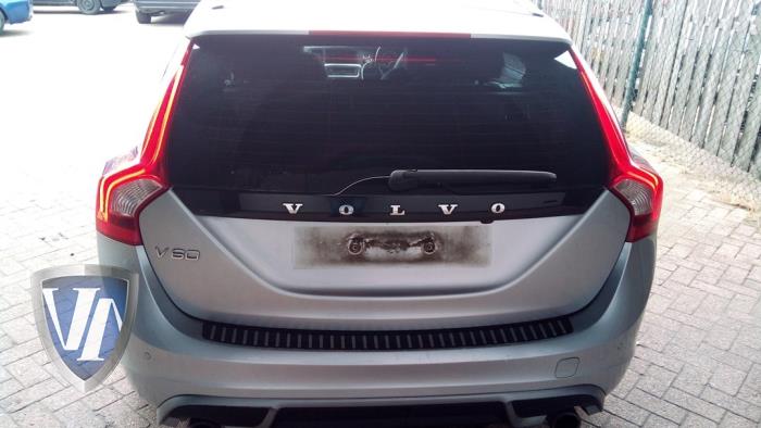 Volvo V60 I 1.6 DRIVe Sloopvoertuig (2011, Metallic, Grijs)