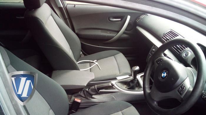 BMW 1 serie 116i 1.6 16V Sloopvoertuig (2005, Rood)