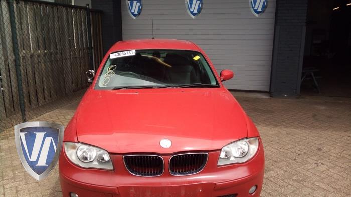 BMW 1 serie 116i 1.6 16V Sloopvoertuig (2005, Rood)