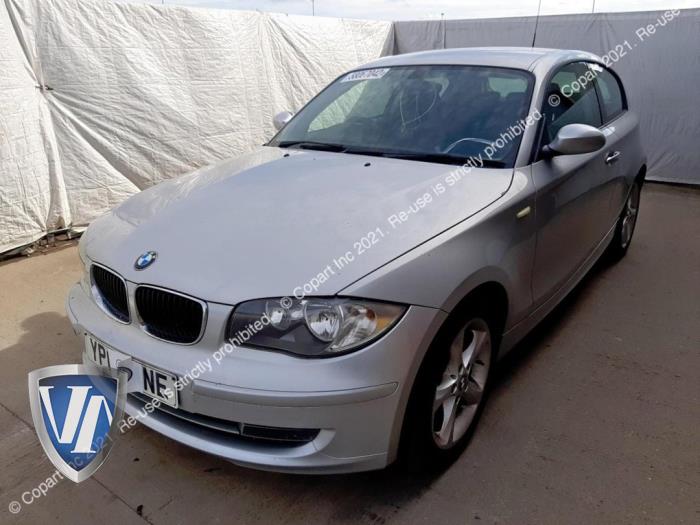 BMW 1 serie 116i 1.6 16V Sloopvoertuig (2008, Metallic, Zilver)