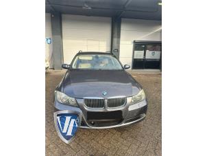 BMW 3 serie Touring 325i 24V  (Skrot)