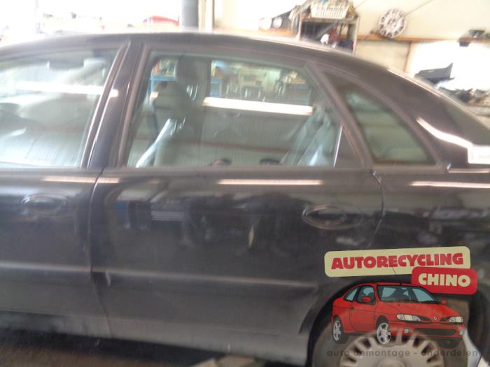 Citroen C5 I Berline 2.0 16V Skrotfordon (2003, ZWART)