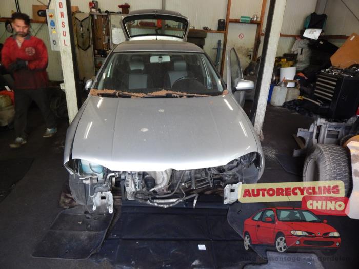 Volkswagen Golf IV 1.6 16V Sloopvoertuig (2002, Grijs)