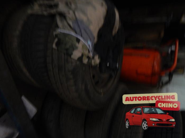 Volkswagen Golf IV 1.6 16V Sloopvoertuig (2002, Grijs)