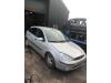 Ford Focus 1 1.8 16V Skrotfordon (2002, GRIJS)