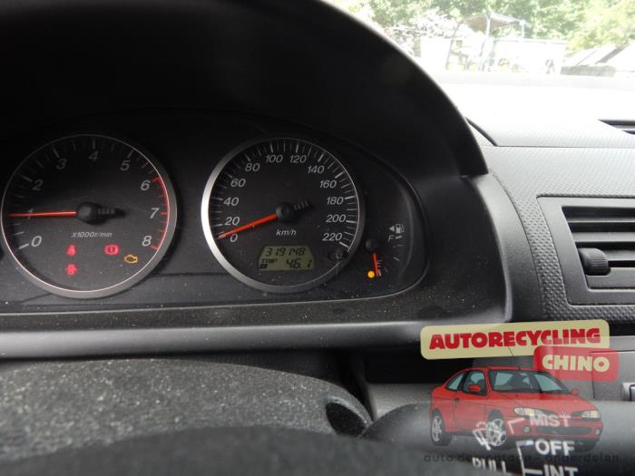 Mazda 2 1.4 16V Sloopvoertuig (2004, Zilver)