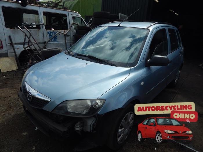Mazda 2 1.4 16V Sloopvoertuig (2004, Zilver)