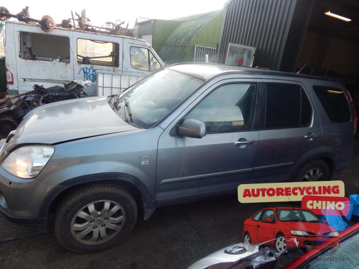 Honda CR-V 2.0i 16V VTEC Sloopvoertuig (2006, Grijs)