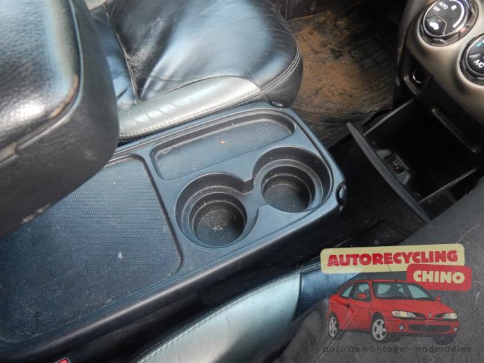 Honda CR-V 2.0i 16V VTEC Sloopvoertuig (2006, Grijs)