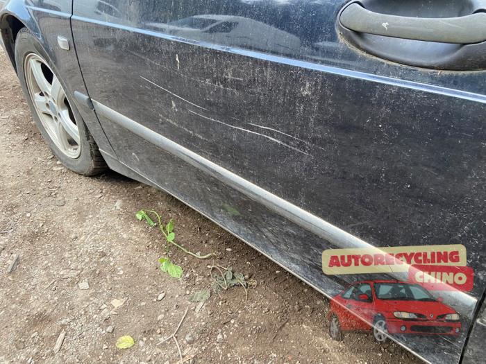 Saab 9-5 3.0 t V6 24V Używany pojazd (2002, Niebieski)