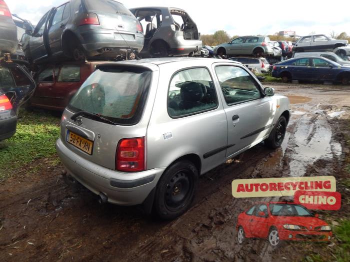 Nissan Micra 1.3 LX,SLX 16V Skrotfordon (2000, GRIJS)