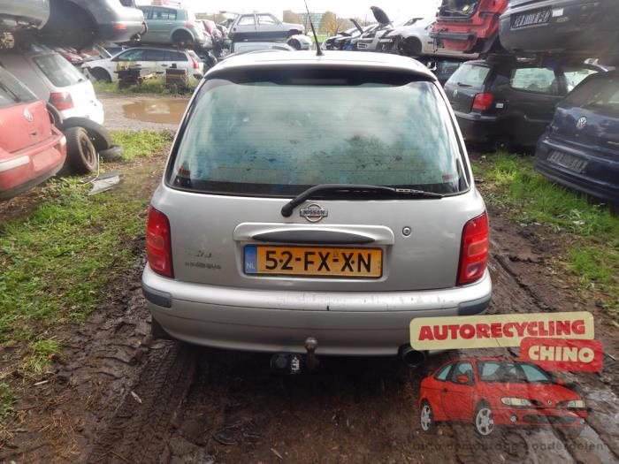 Nissan Micra 1.3 LX,SLX 16V Skrotfordon (2000, GRIJS)
