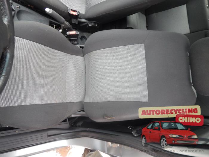 Opel Combo Tour 1.7 CDTi 16V Sloopvoertuig (2010, Grijs)