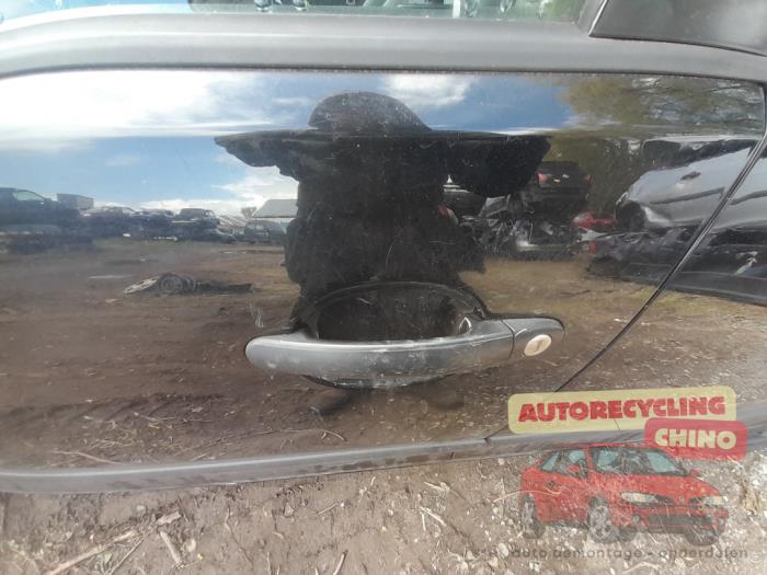 Volkswagen Polo IV 1.2 Sloopvoertuig (2005, Zwart)