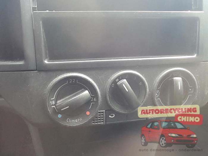 Volkswagen Polo IV 1.2 Sloopvoertuig (2005, Zwart)