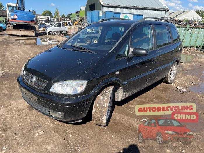 Opel Zafira 1.8 16V Sloopvoertuig (2004, Zwart)