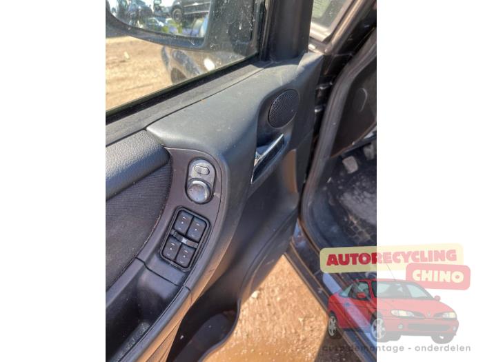 Opel Zafira 1.8 16V Sloopvoertuig (2004, Zwart)