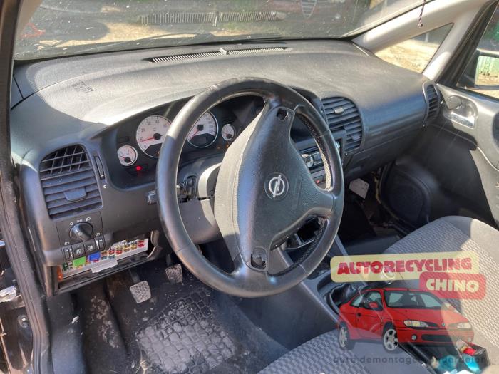 Opel Zafira 1.8 16V Sloopvoertuig (2004, Zwart)