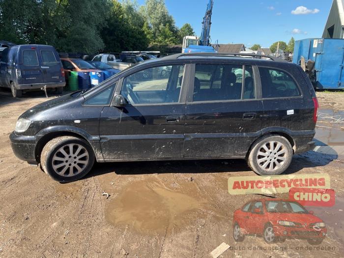 Opel Zafira 1.8 16V Sloopvoertuig (2004, Zwart)