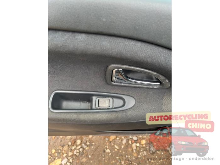 Volvo V40 1.8 16V Sloopvoertuig (1998, Groen)