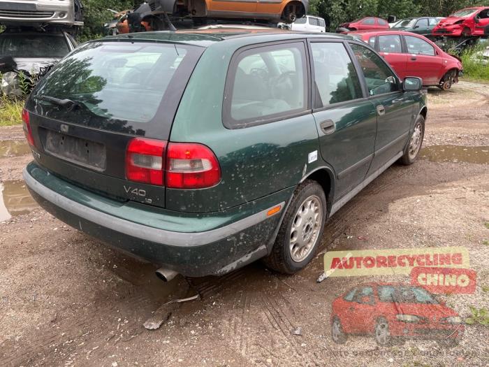 Volvo V40 1.8 16V Sloopvoertuig (1998, Groen)