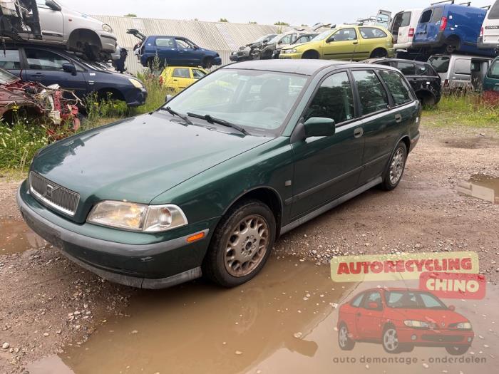 Volvo V40 1.8 16V Sloopvoertuig (1998, Groen)