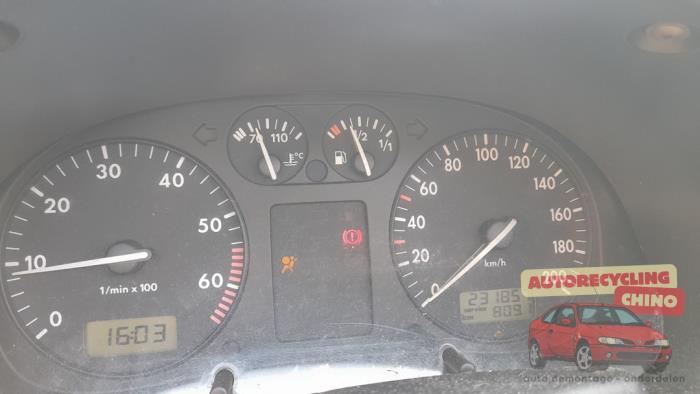 Volkswagen Polo III 1.6i 75 Sloopvoertuig (1999, Blauw)