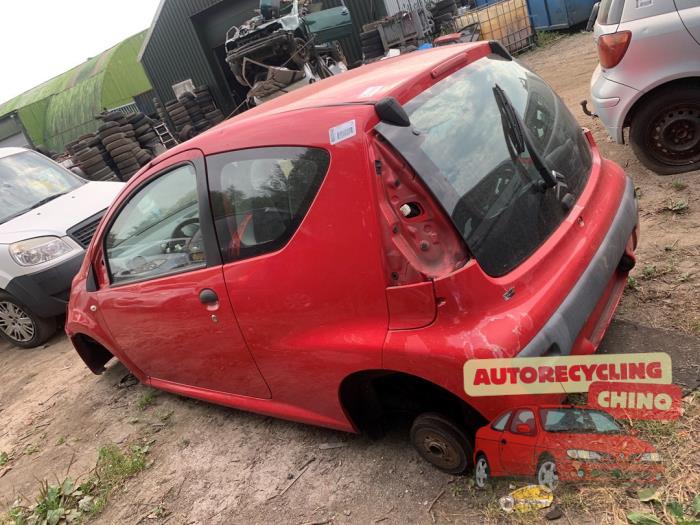 Citroen C1 1.0 12V Samochód złomowany (2008, Czerwony)