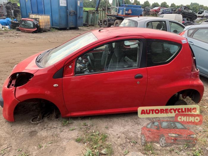 Citroen C1 1.0 12V Samochód złomowany (2008, Czerwony)