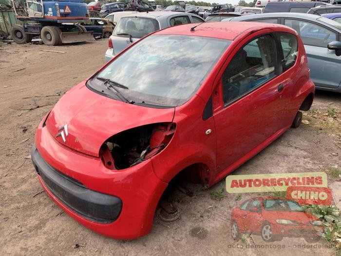Citroen C1 1.0 12V Samochód złomowany (2008, Czerwony)