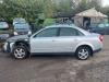 Audi A4 Skrotfordon (2004, ZILVER)
