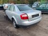 Audi A4 Skrotfordon (2004, ZILVER)