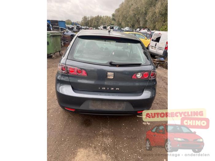 Seat Ibiza III 1.2 12V Skrotfordon (2006, GRIJS)