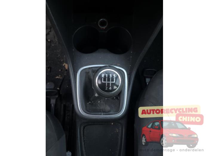 Volkswagen Polo V 1.2 TDI 12V BlueMotion Sloopvoertuig (2011, Wit)