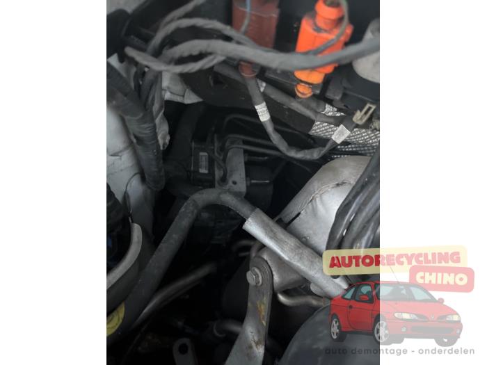 Volkswagen Polo V 1.2 TDI 12V BlueMotion Sloopvoertuig (2011, Wit)