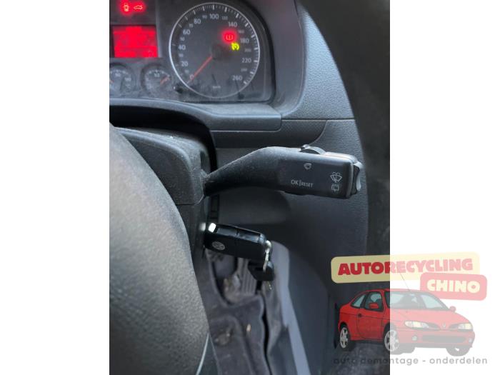 Volkswagen Caddy III 2.0 SDI Samochód złomowany (2007, Bialy)