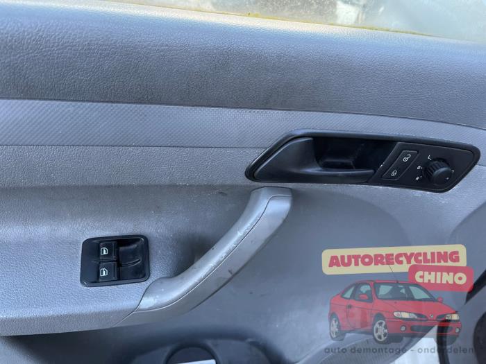 Volkswagen Caddy III 2.0 SDI Samochód złomowany (2007, Bialy)