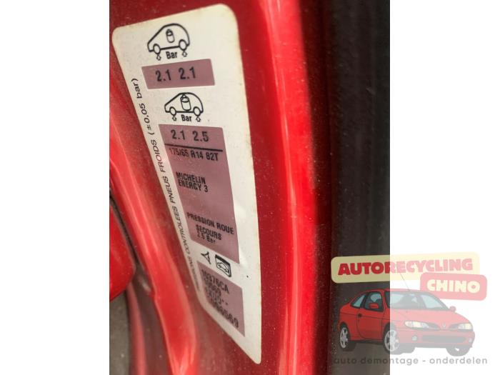 Citroen C3 1.4 Sloopvoertuig (2005, Rood)