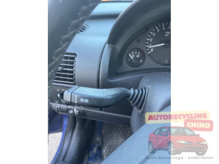 Opel Corsa C 1.2 16V Sloopvoertuig (2004, Blauw)