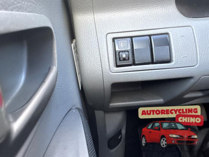 Mazda 2 1.4 16V Skrotfordon (2005, BLAUW)