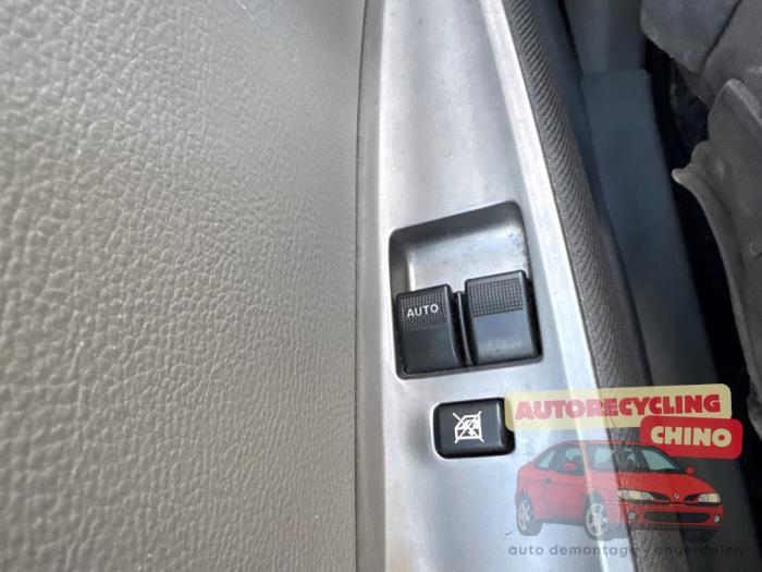 Mazda 2 1.4 16V Skrotfordon (2005, BLAUW)