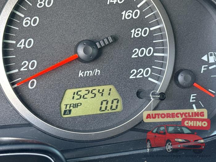 Mazda 2 1.4 16V Skrotfordon (2005, BLAUW)